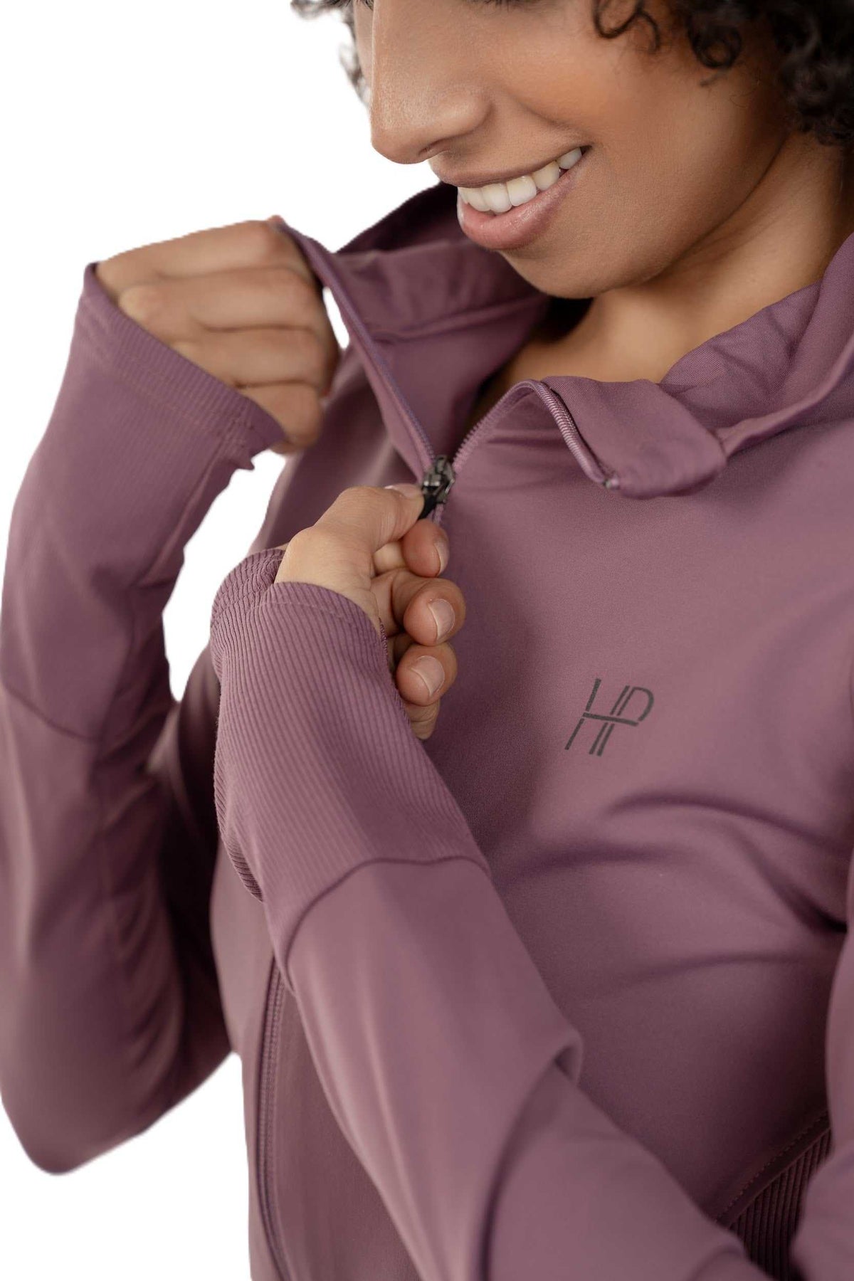 Nedia – Hip-Covering Zip Sports Jacket