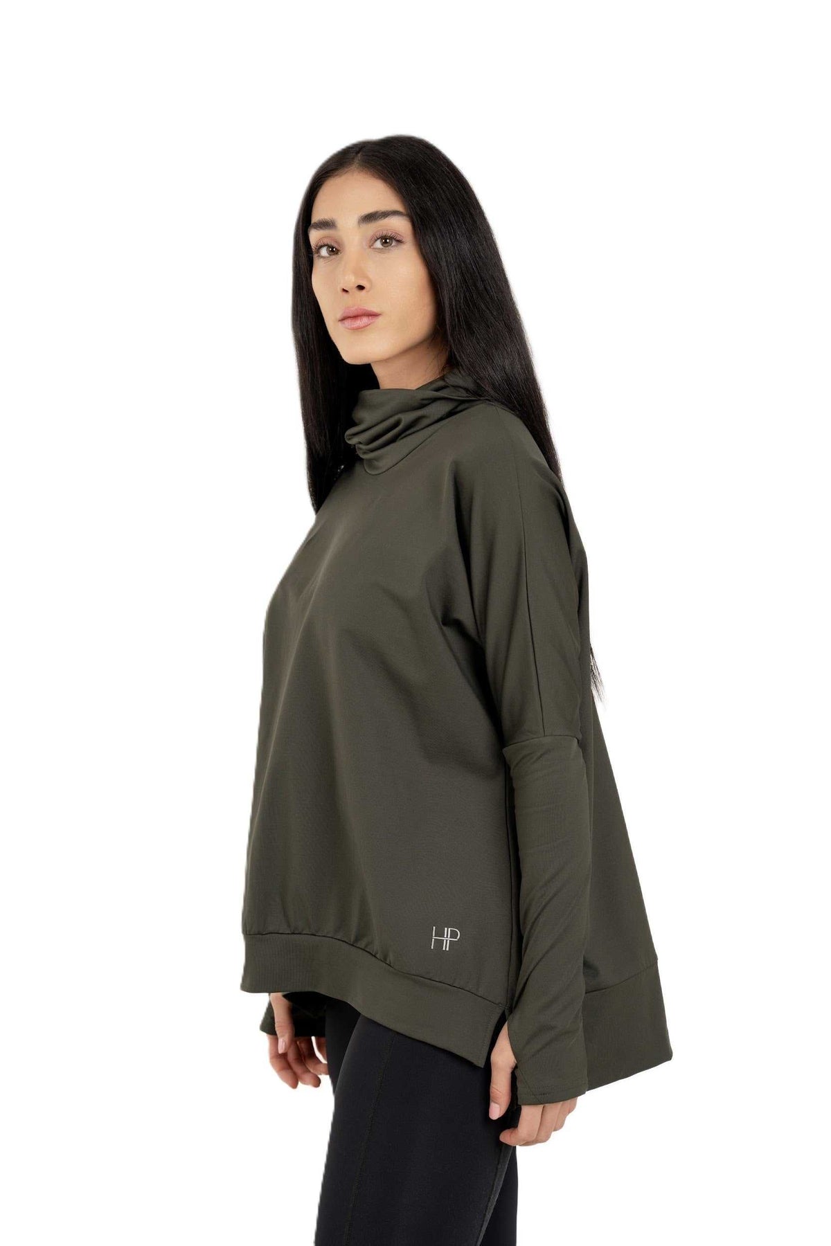 Hajar Fleece – Oversized Collar Loose Top for Winter
