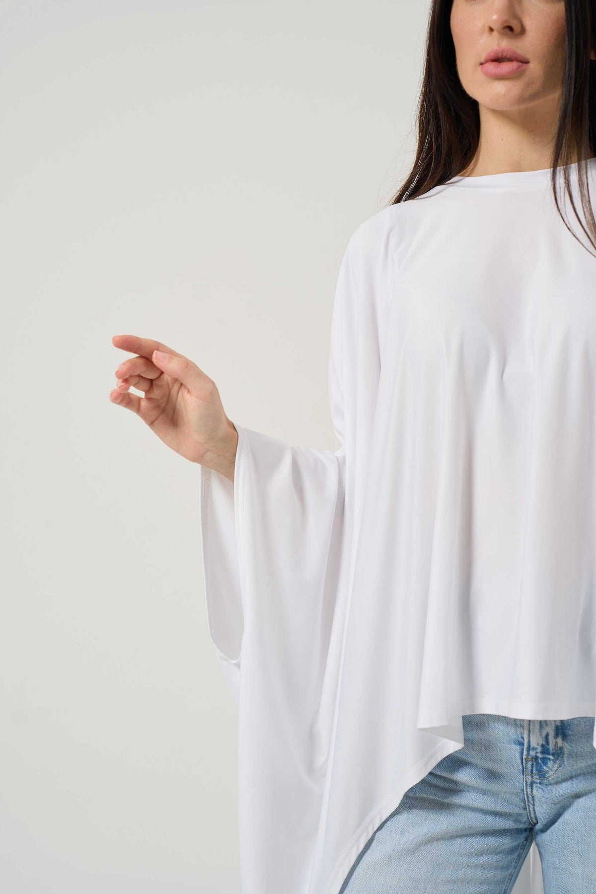 أميرة – بلوزة كاب انسيابية محتشمة، إصدار محدود