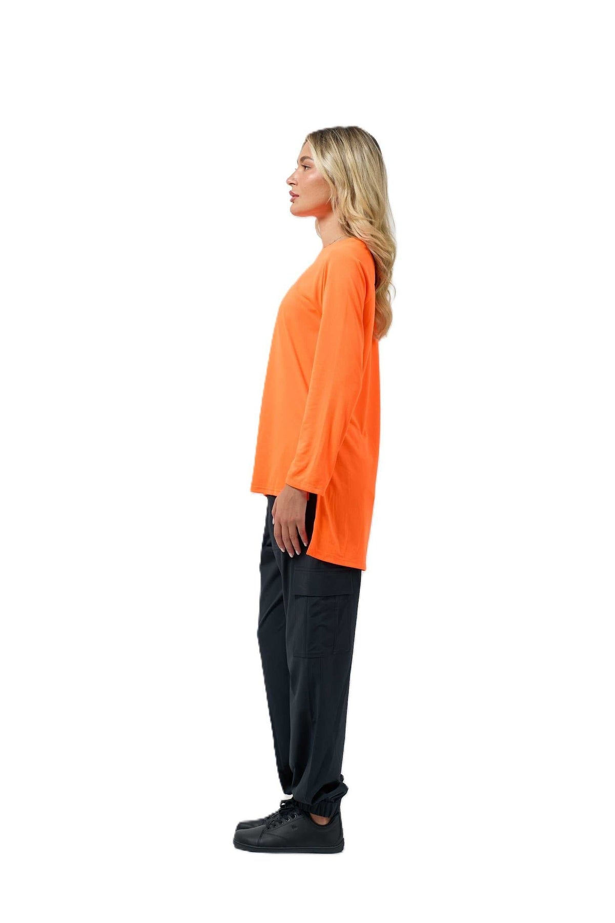 Lubna – Long Modest Sports Top with Split Hem