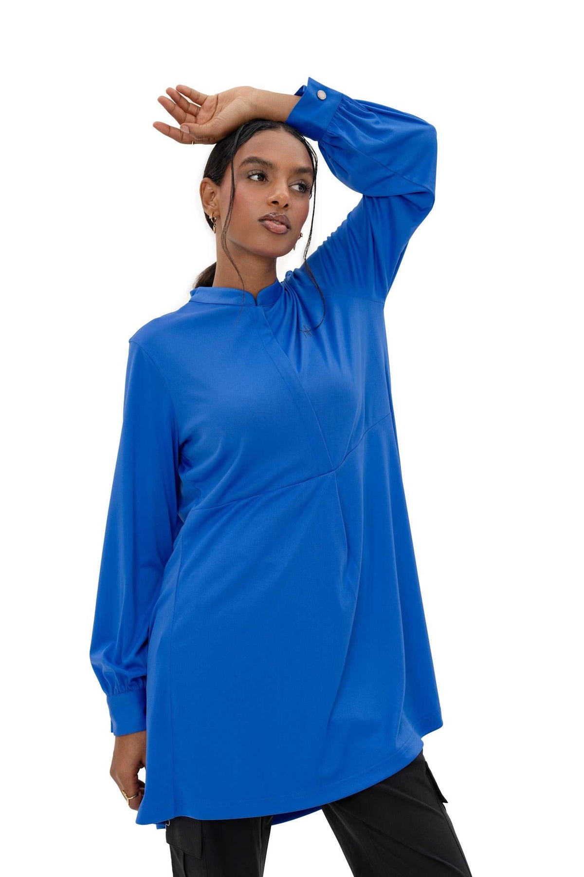 Long Cuffed Sleeves - Nada