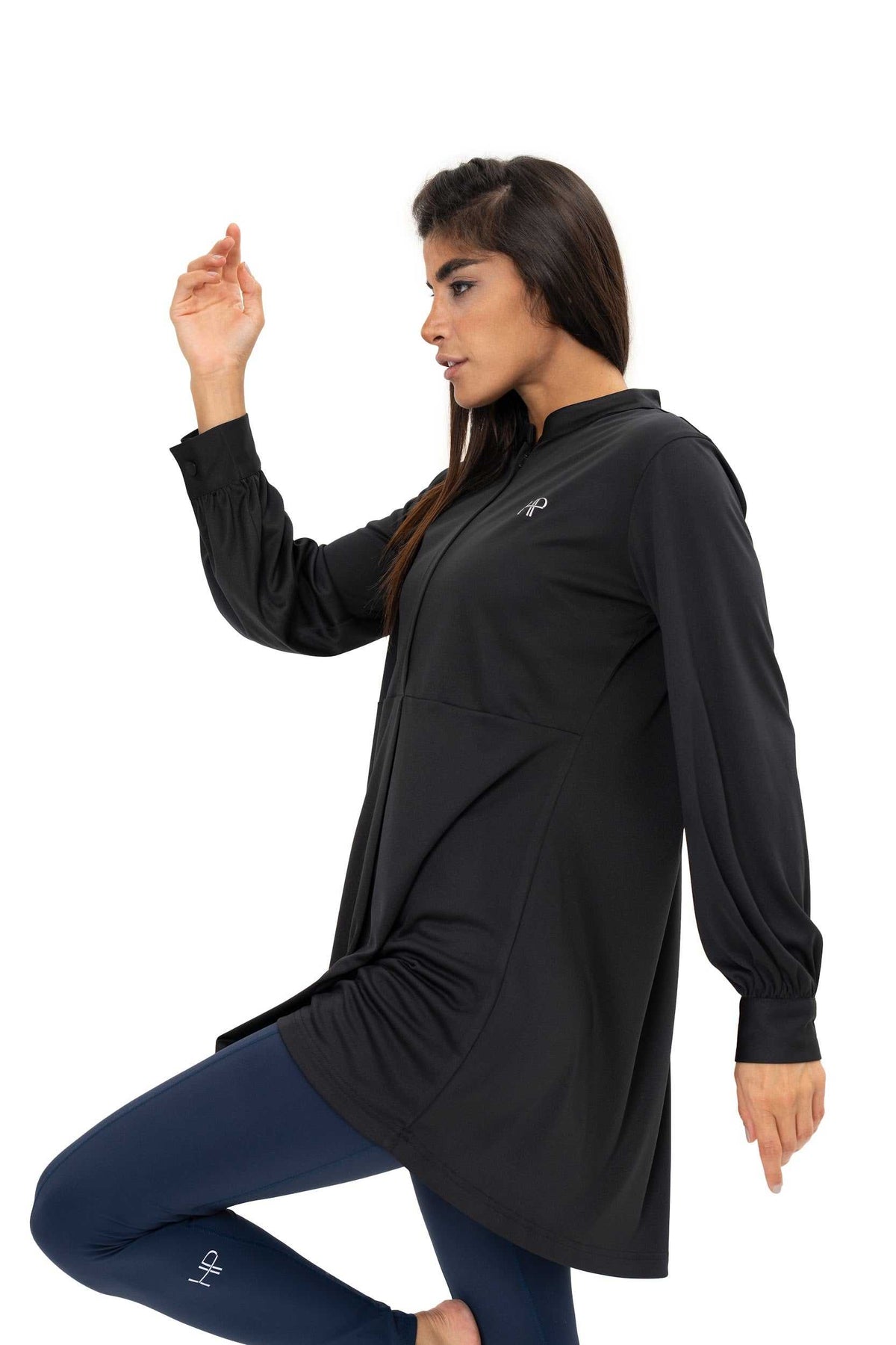 Long Cuffed Sleeves - Nada