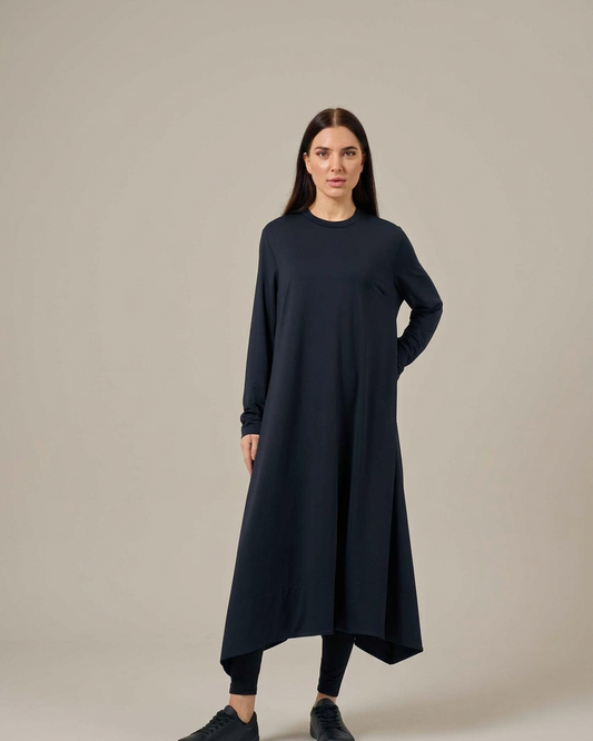 Black – Sofia walking abaya for sport and everyday, front view