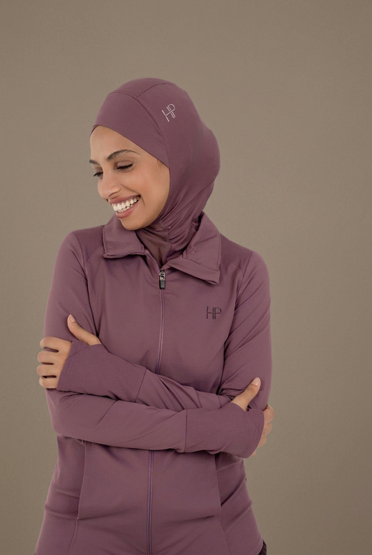 Purple - Fatima Mesh purple crossed-arm pose