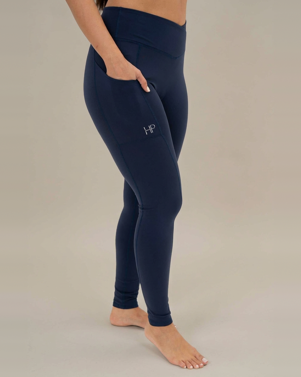 Zayana – Performance Leggings with Criss-Cross Waist