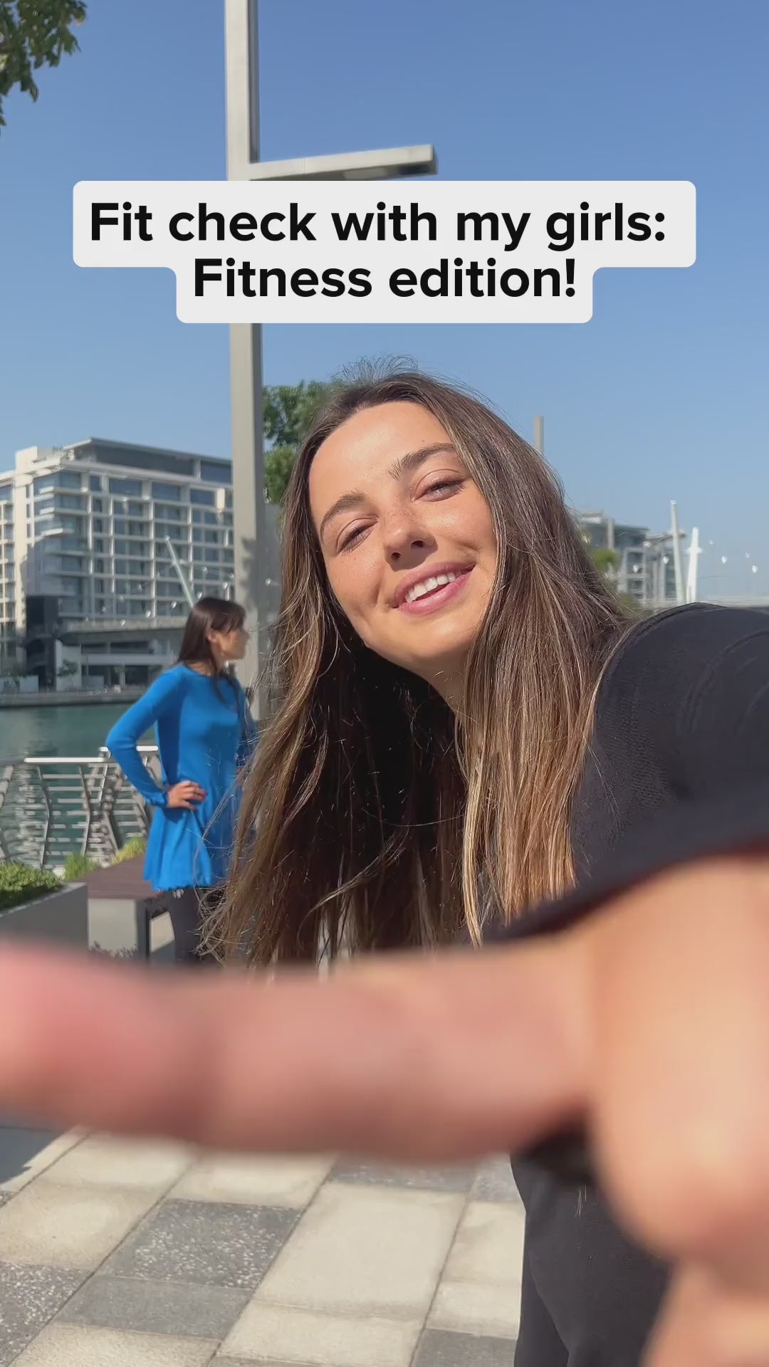 Fit check with friends in Dubai: long modest tops and leggings