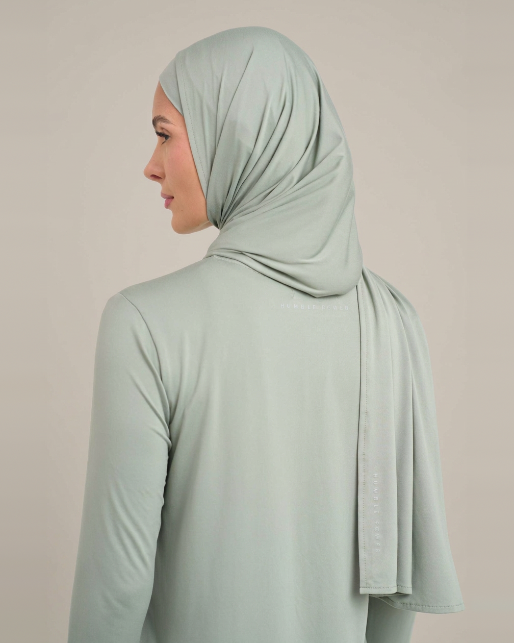 Alina – Instant Sport Hijab in Lightweight Fabric