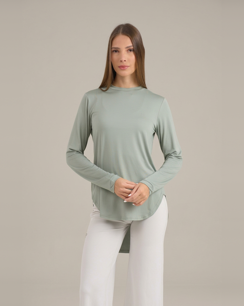 Sana – Long Modest Top with Petal Collar & Cuffs