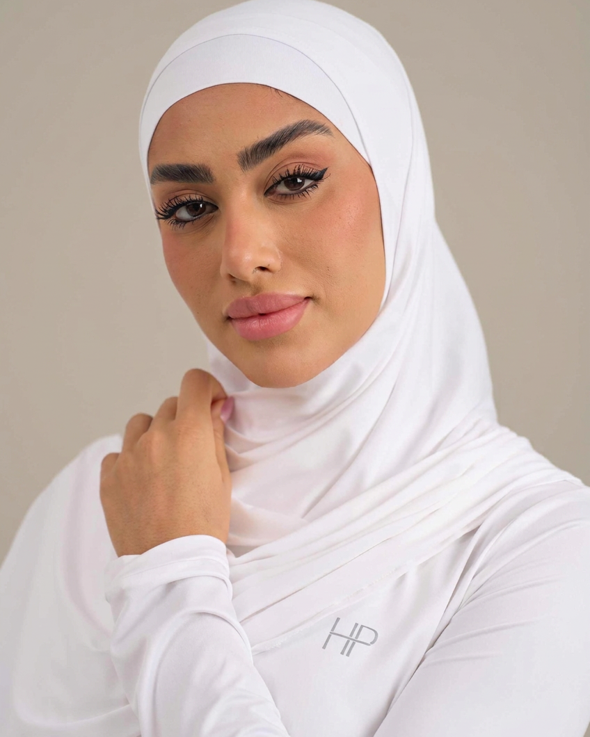 Alina – Instant Sport Hijab in Lightweight Fabric